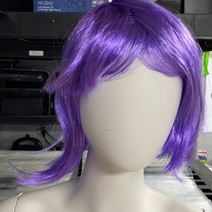 🍀purple wig fits well🍀brand new